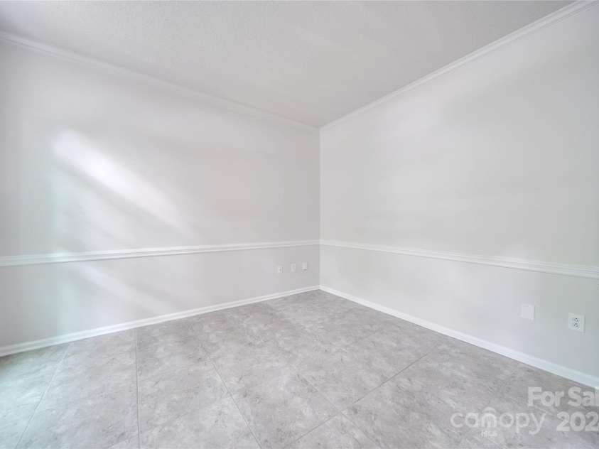 6232 Hickory Cove Lane, Charlotte, NC 28269.  MLS# CAR4151854, YatesRealty ID 9301. 
