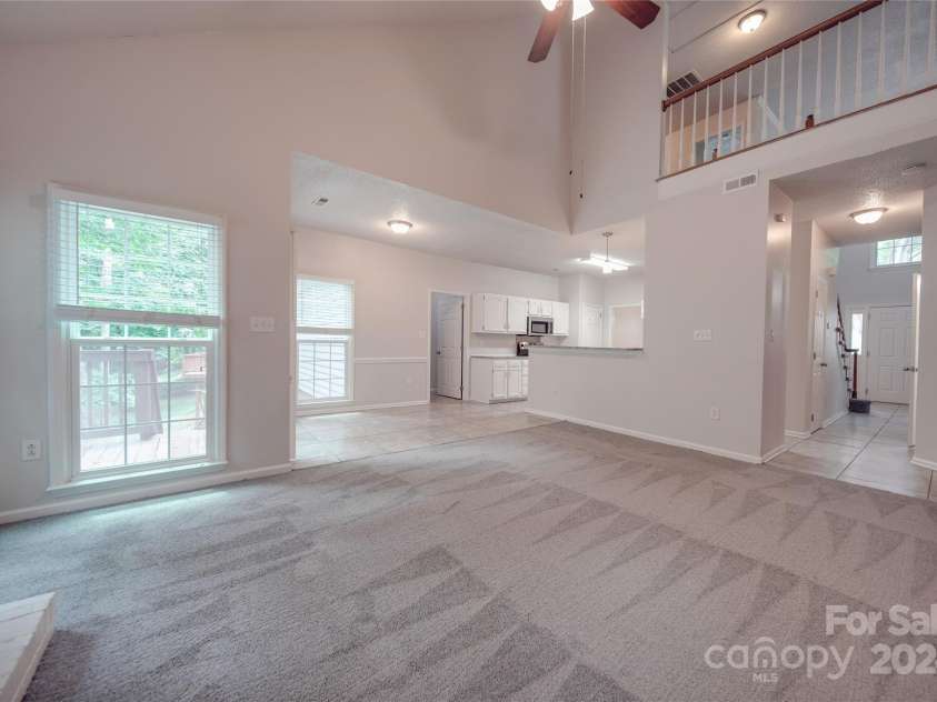 6232 Hickory Cove Lane, Charlotte, NC 28269.  MLS# CAR4151854, YatesRealty ID 9301. 