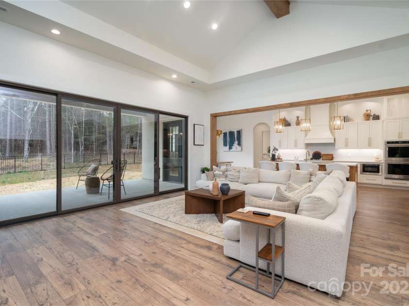 1208 Union Road, Matthews, NC 28104.  MLS# CAR4238047, YatesRealty ID 9302. 