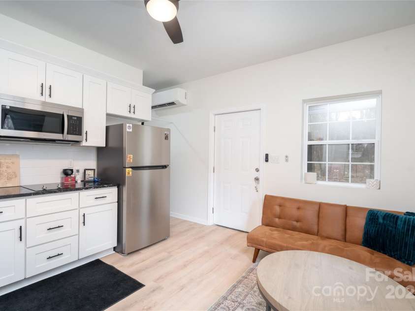 1208 Union Road, Matthews, NC 28104.  MLS# CAR4238047, YatesRealty ID 9302. 