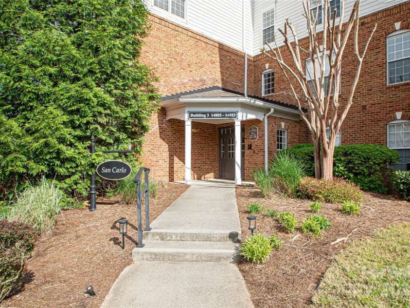 14849 Santa Lucia Drive, Charlotte, NC 28277.  MLS# CAR4243580, YatesRealty ID 9304. 