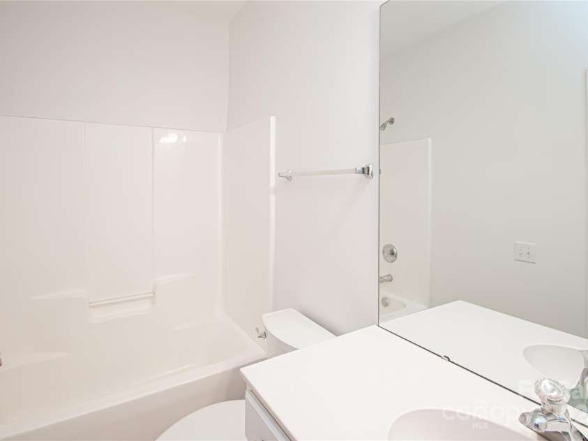 14849 Santa Lucia Drive, Charlotte, NC 28277.  MLS# CAR4243580, YatesRealty ID 9304. 