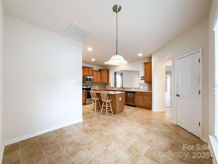 2023 Moultrie Court, Fort Mill, SC 29707.  MLS# CAR4222440, YatesRealty ID 9306. 