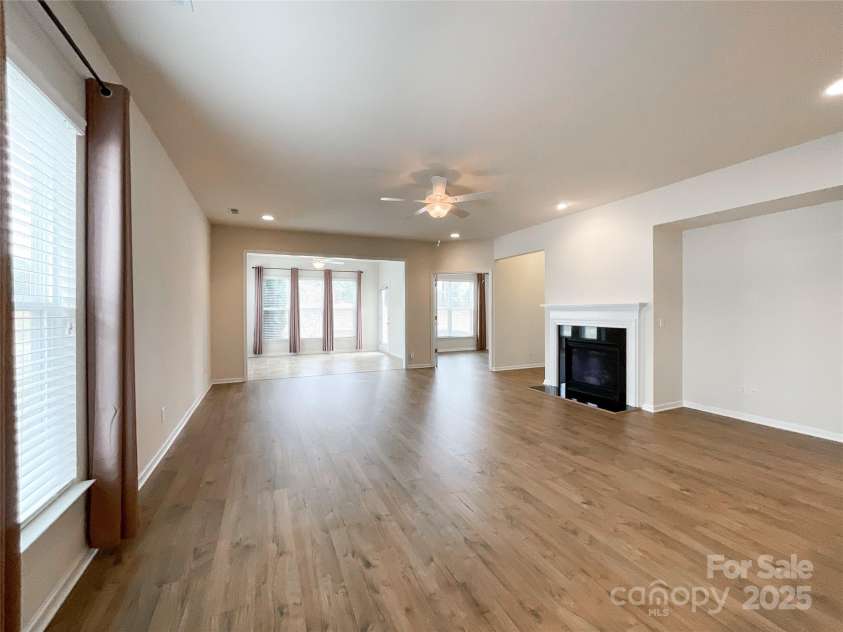 2023 Moultrie Court, Fort Mill, SC 29707.  MLS# CAR4222440, YatesRealty ID 9306. 