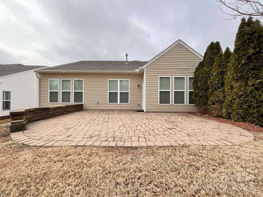 2023 Moultrie Court, Fort Mill, SC 29707.  MLS# CAR4222440, YatesRealty ID 9306. 
