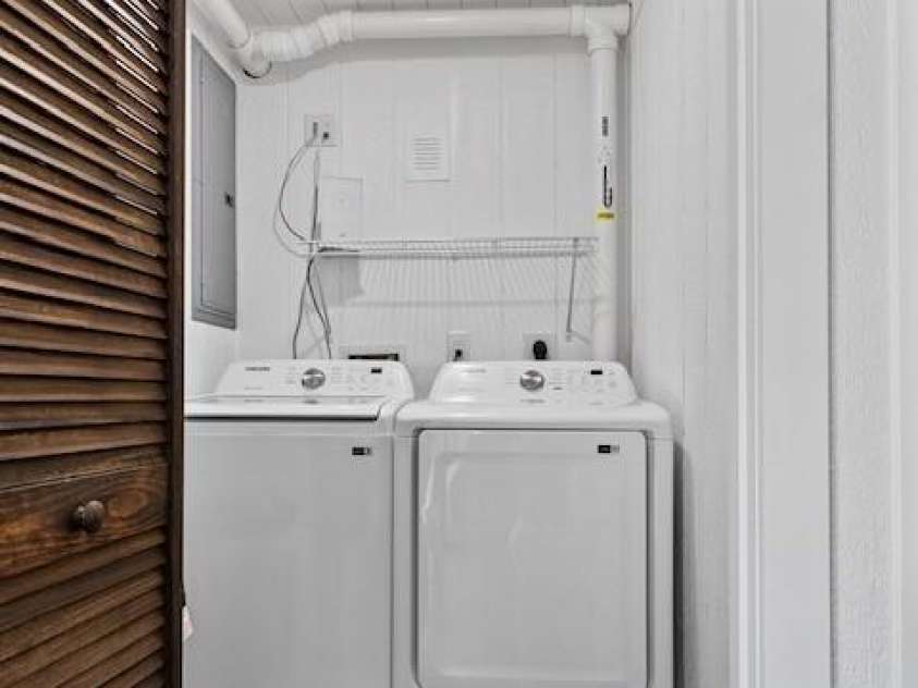 167 Simmons Ridge Road, Spruce Pine, NC 28777.  MLS# CAR4287877, YatesRealty ID 9308. 