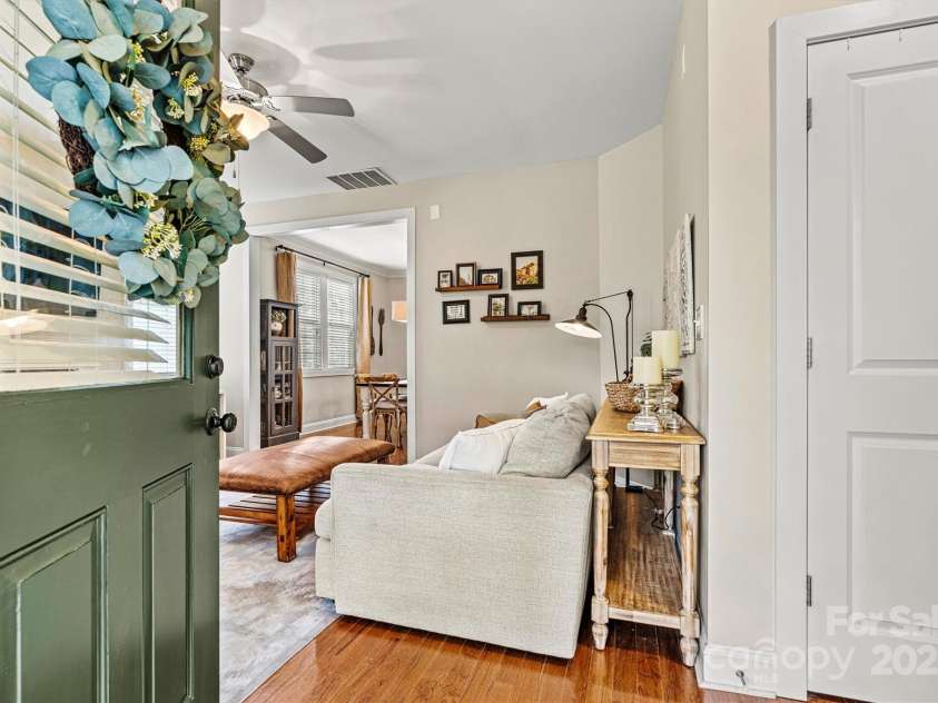 10210 Roosevelt Drive, Huntersville, NC 28078.  MLS# CAR4245447, YatesRealty ID 9309. 