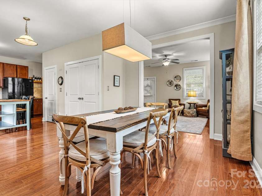 10210 Roosevelt Drive, Huntersville, NC 28078.  MLS# CAR4245447, YatesRealty ID 9309. 
