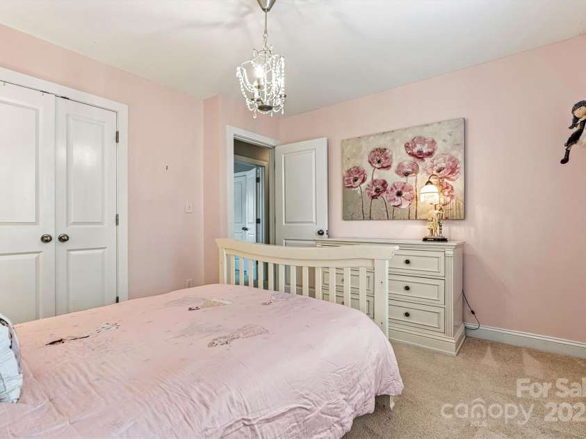 10210 Roosevelt Drive, Huntersville, NC 28078.  MLS# CAR4245447, YatesRealty ID 9309. 