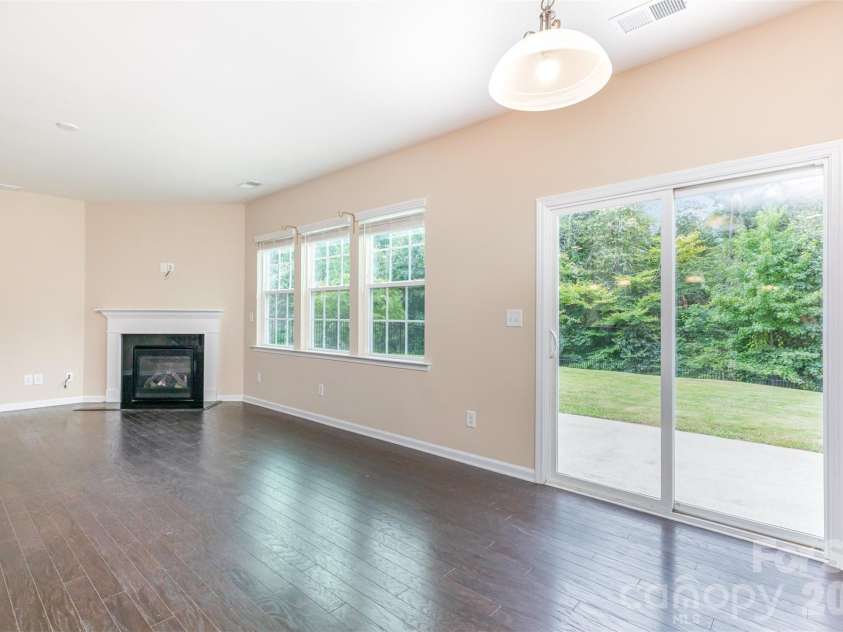 161 Wrangell Drive, Mooresville, NC 28117.  MLS# CAR4352268, YatesRealty ID 9309. 