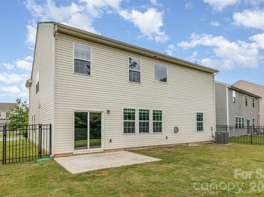 161 Wrangell Drive, Mooresville, NC 28117.  MLS# CAR4352268, YatesRealty ID 9309. Fenced In back yard
