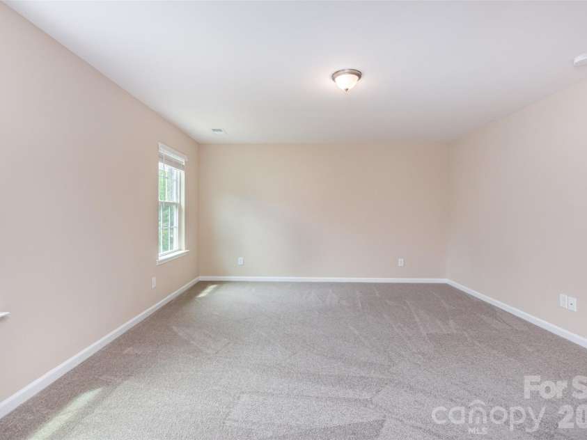 161 Wrangell Drive, Mooresville, NC 28117.  MLS# CAR4352268, YatesRealty ID 9309. Oversized Primary Bedroom