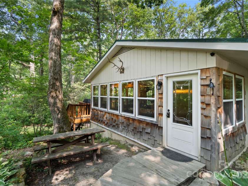 6677 Gingercake Road, Newland, NC 28657.  MLS# CAR4221456, YatesRealty ID 931. 