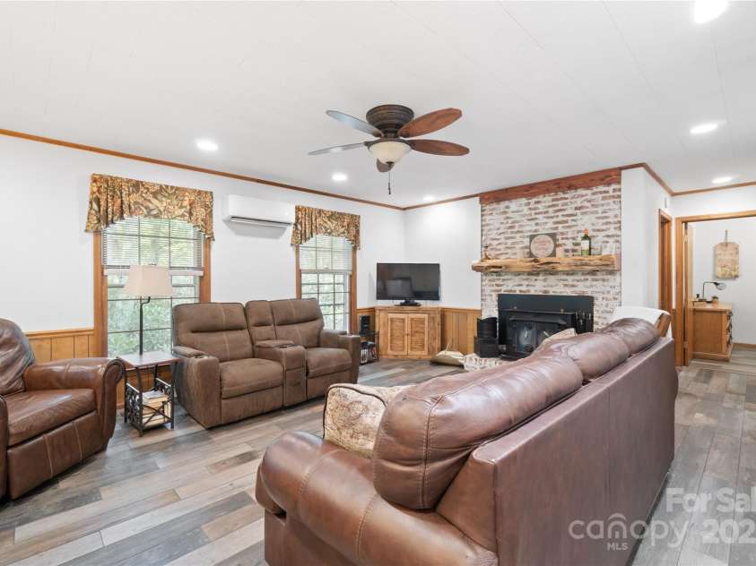 6677 Gingercake Road, Newland, NC 28657.  MLS# CAR4221456, YatesRealty ID 931. 