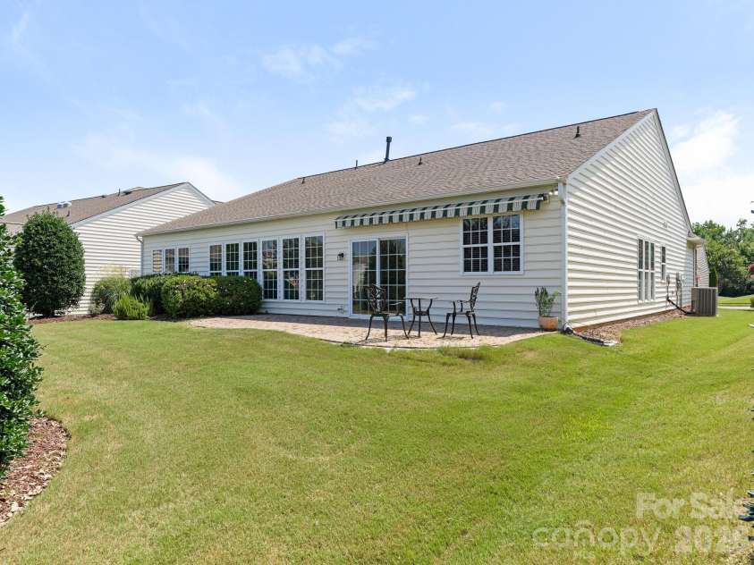 7057 Shenandoah Drive, Fort Mill, SC 29707.  MLS# CAR4274329, YatesRealty ID 931. 