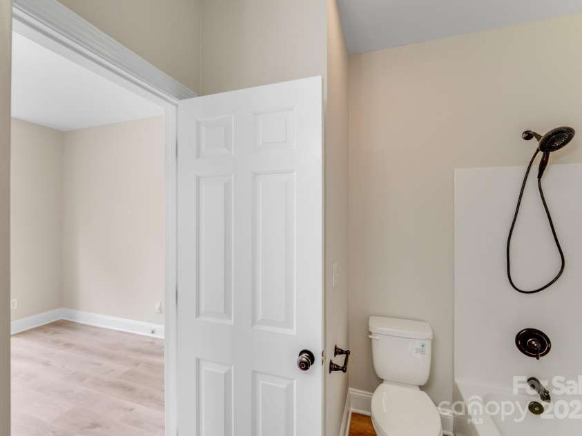 1000 Potters Bluff Road, Monroe, NC 28110.  MLS# CAR4243104, YatesRealty ID 9310. 