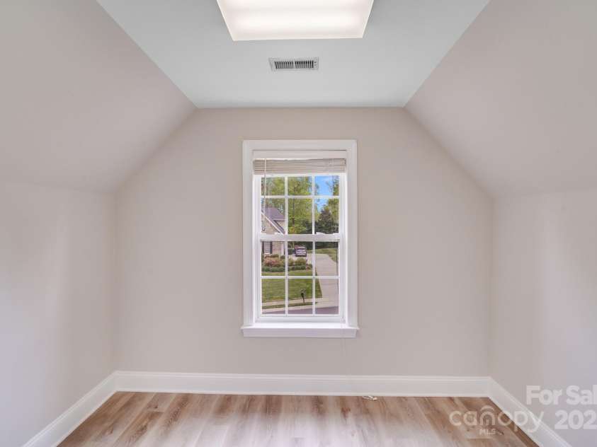 1000 Potters Bluff Road, Monroe, NC 28110.  MLS# CAR4243104, YatesRealty ID 9310. 