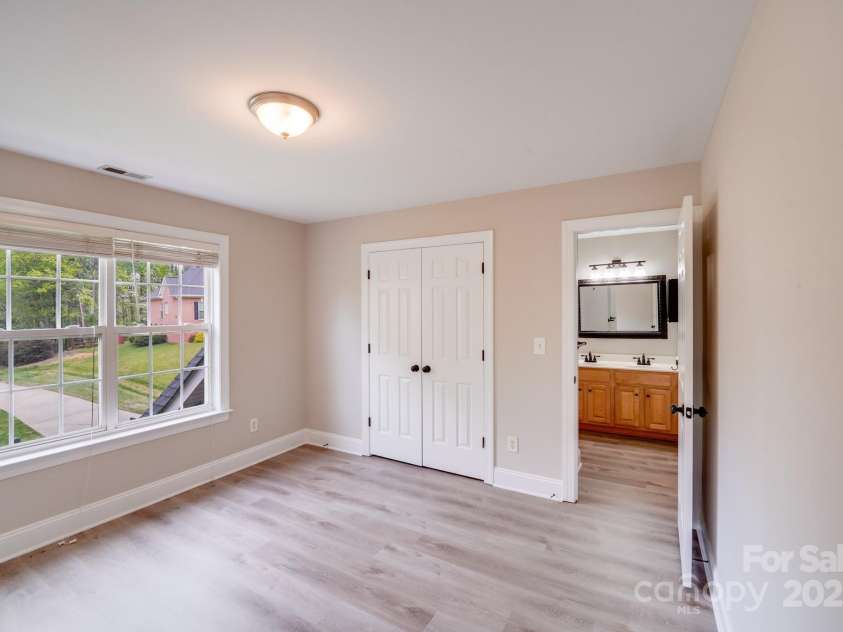 1000 Potters Bluff Road, Monroe, NC 28110.  MLS# CAR4243104, YatesRealty ID 9310. 