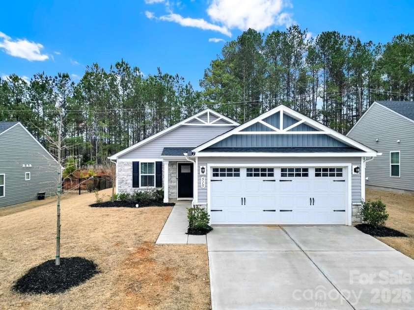 515 Grandiflora Avenue, Lancaster, SC 29720.  MLS# CAR4343279, YatesRealty ID 9311. 