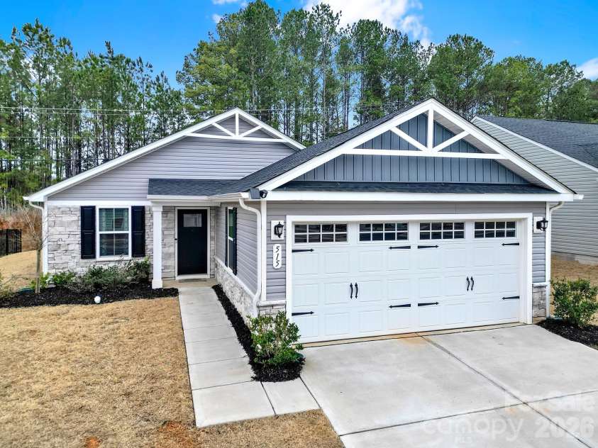 515 Grandiflora Avenue, Lancaster, SC 29720.  MLS# CAR4343279, YatesRealty ID 9311. 
