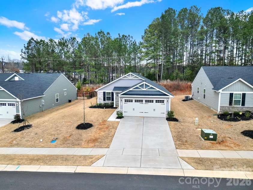 515 Grandiflora Avenue, Lancaster, SC 29720.  MLS# CAR4343279, YatesRealty ID 9311. 
