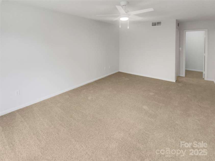 6003 Treetop Court, Charlotte, NC 28212.  MLS# CAR4138801, YatesRealty ID 9311. 
