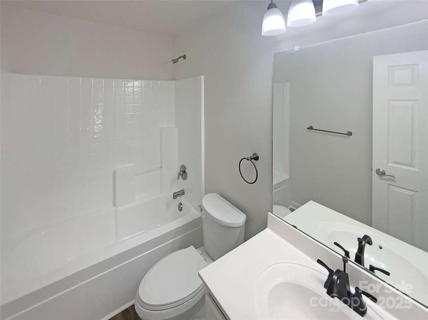 1000 High Brook Drive, Waxhaw, NC 28173.  MLS# CAR4234089, YatesRealty ID 9313. 