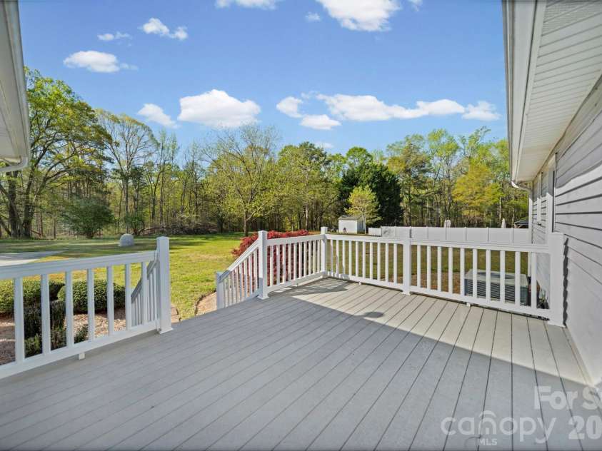 1235 Virginia Dare Drive, Rock Hill, SC 29730.  MLS# CAR4364872, YatesRealty ID 9315. 