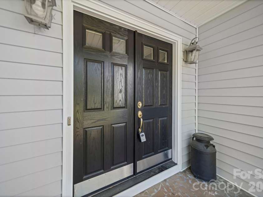 1235 Virginia Dare Drive, Rock Hill, SC 29730.  MLS# CAR4364872, YatesRealty ID 9315. 