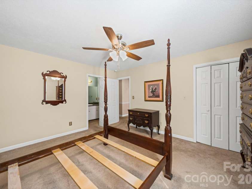 1235 Virginia Dare Drive, Rock Hill, SC 29730.  MLS# CAR4364872, YatesRealty ID 9315. 