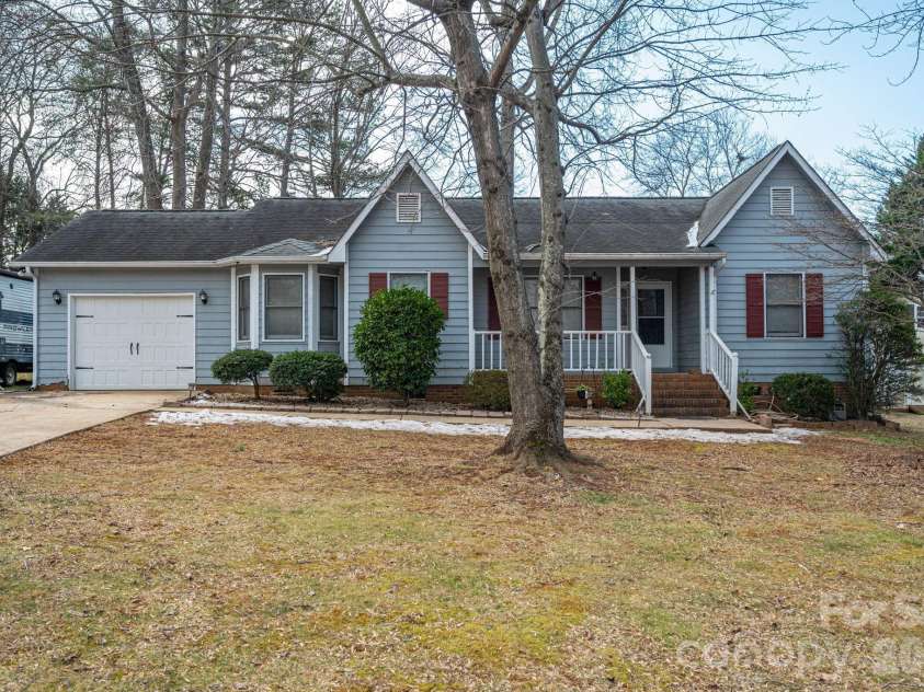 4324 Hickory Hollow Road, Gastonia, NC 28056.  MLS# CAR4345294, YatesRealty ID 9316. 