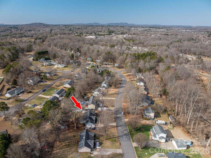 4324 Hickory Hollow Road, Gastonia, NC 28056.  MLS# CAR4345294, YatesRealty ID 9316. 
