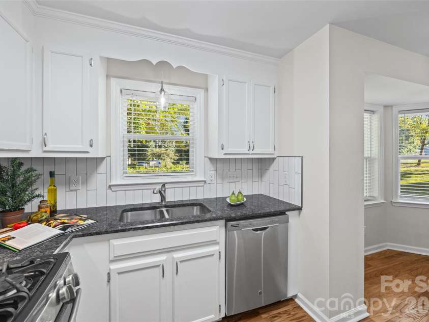 4324 Hickory Hollow Road, Gastonia, NC 28056.  MLS# CAR4425885, YatesRealty ID 9316. 