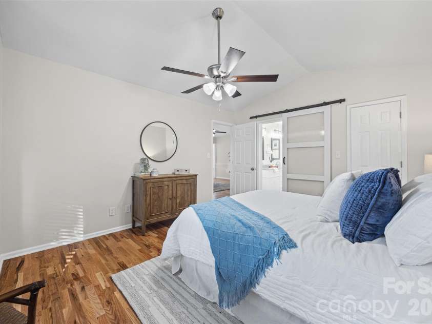 4324 Hickory Hollow Road, Gastonia, NC 28056.  MLS# CAR4425885, YatesRealty ID 9316. 