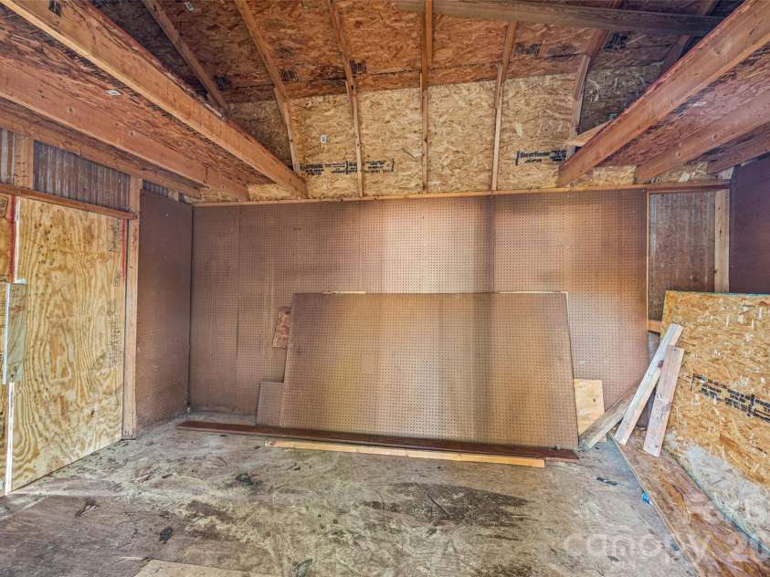 4324 Hickory Hollow Road, Gastonia, NC 28056.  MLS# CAR4425885, YatesRealty ID 9316. 