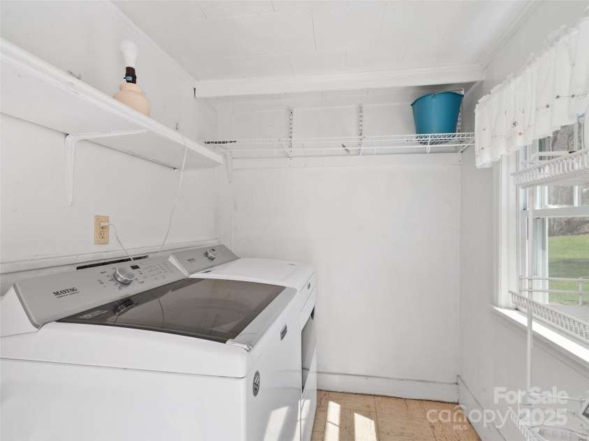 195 Nature Lane, Waynesville, NC 28786.  MLS# CAR4241245, YatesRealty ID 9317. 