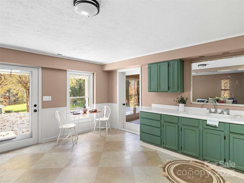 195 Nature Lane, Waynesville, NC 28786.  MLS# CAR4319368, YatesRealty ID 9317. 