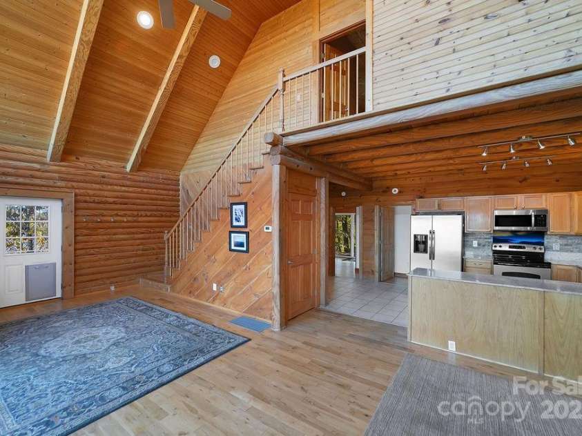 85 Ridge Road, Rosman, NC 28772.  MLS# CAR4314913, YatesRealty ID 9317. Cathedral Ceiling