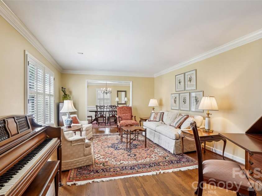 6610 Folger Drive, Charlotte, NC 28270.  MLS# CAR4350251, YatesRealty ID 9319. 