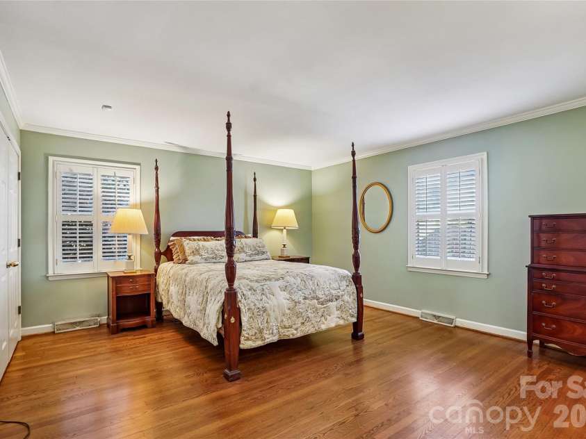 6610 Folger Drive, Charlotte, NC 28270.  MLS# CAR4350251, YatesRealty ID 9319. 