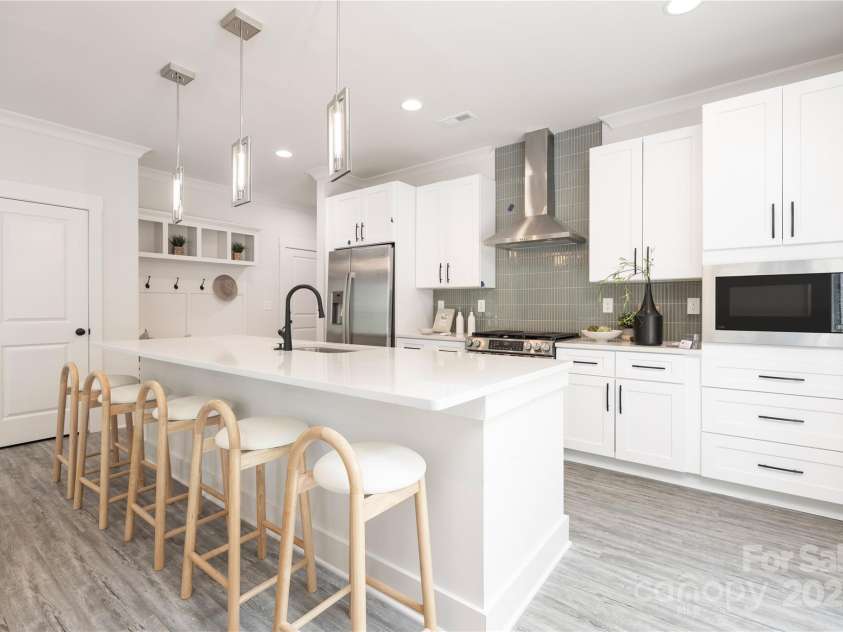 8937 Penstemons Drive, Charlotte, NC 28215.  MLS# CAR4244709, YatesRealty ID 9319. 