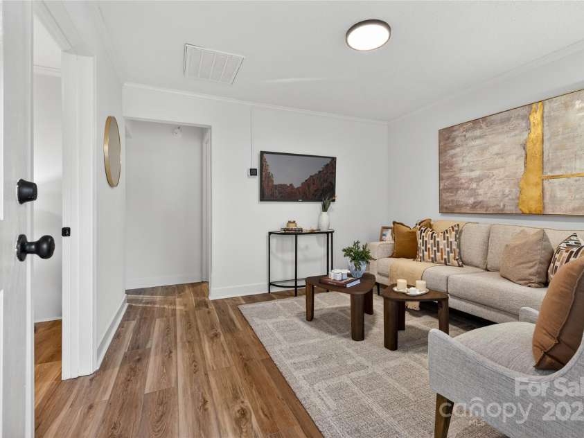 1001 Ransom Street, Gastonia, NC 28052.  MLS# CAR4329978, YatesRealty ID 932. 