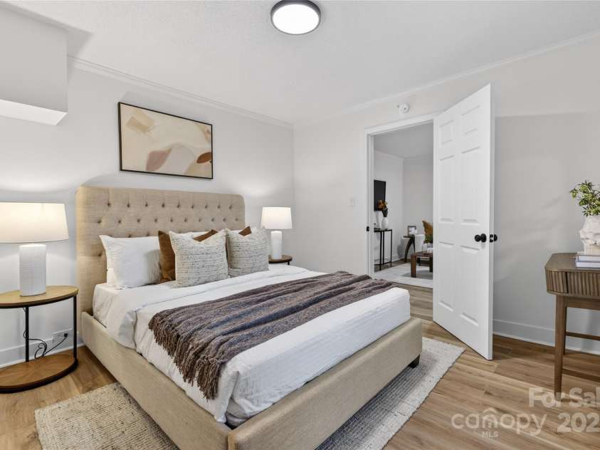 1001 Ransom Street, Gastonia, NC 28052.  MLS# CAR4329978, YatesRealty ID 932. 