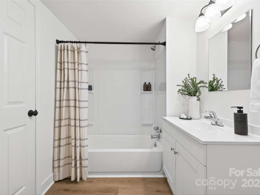 1001 Ransom Street, Gastonia, NC 28052.  MLS# CAR4329978, YatesRealty ID 932. 