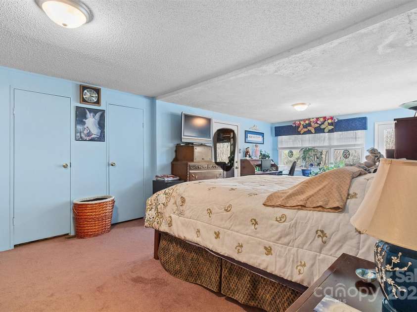 1517 Cuthbertson Road, Waxhaw, NC 28173.  MLS# CAR4217713, YatesRealty ID 932. 