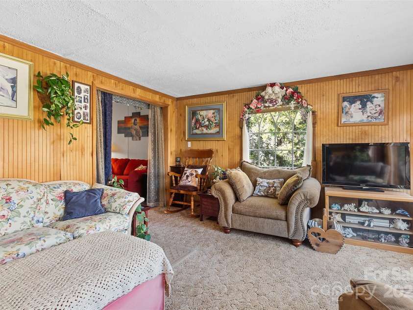 1517 Cuthbertson Road, Waxhaw, NC 28173.  MLS# CAR4217713, YatesRealty ID 932. 