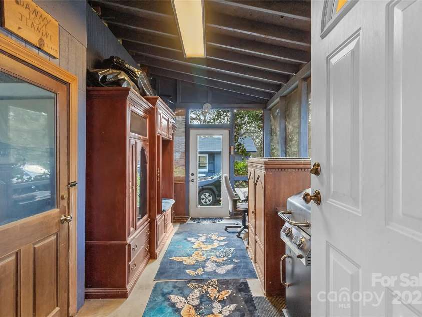 1517 Cuthbertson Road, Waxhaw, NC 28173.  MLS# CAR4217713, YatesRealty ID 932. 