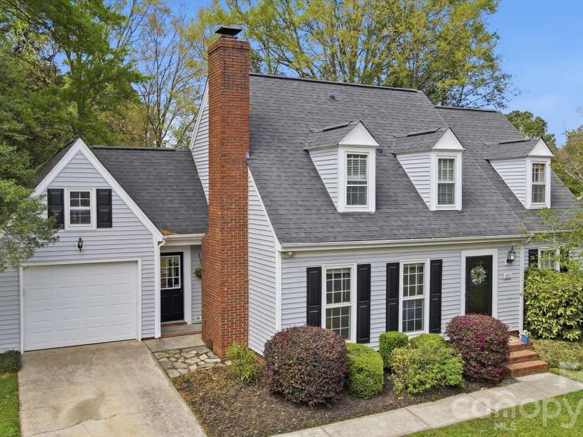 8912 Danson Drive, Charlotte, NC 28277.  MLS# CAR4364378, YatesRealty ID 9321. 