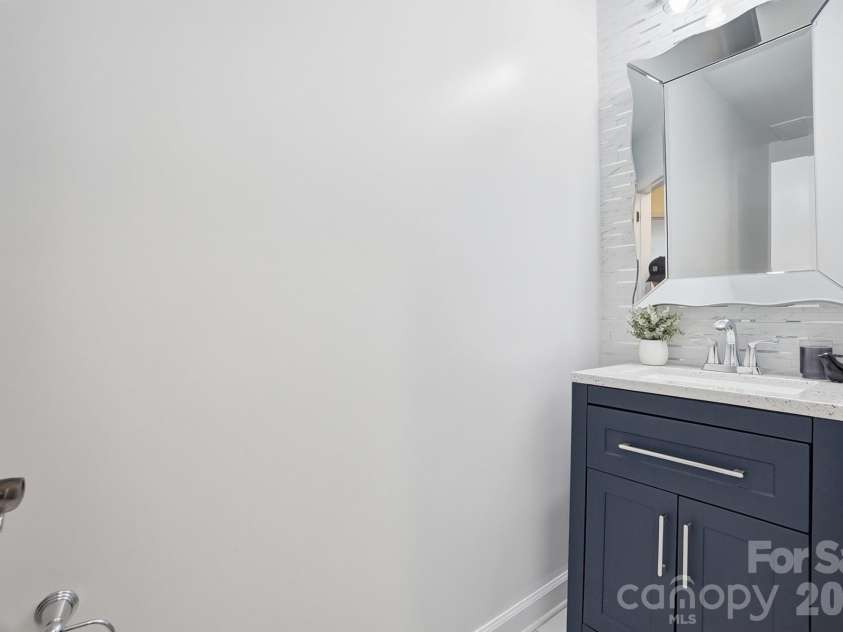 8912 Danson Drive, Charlotte, NC 28277.  MLS# CAR4364378, YatesRealty ID 9321. 