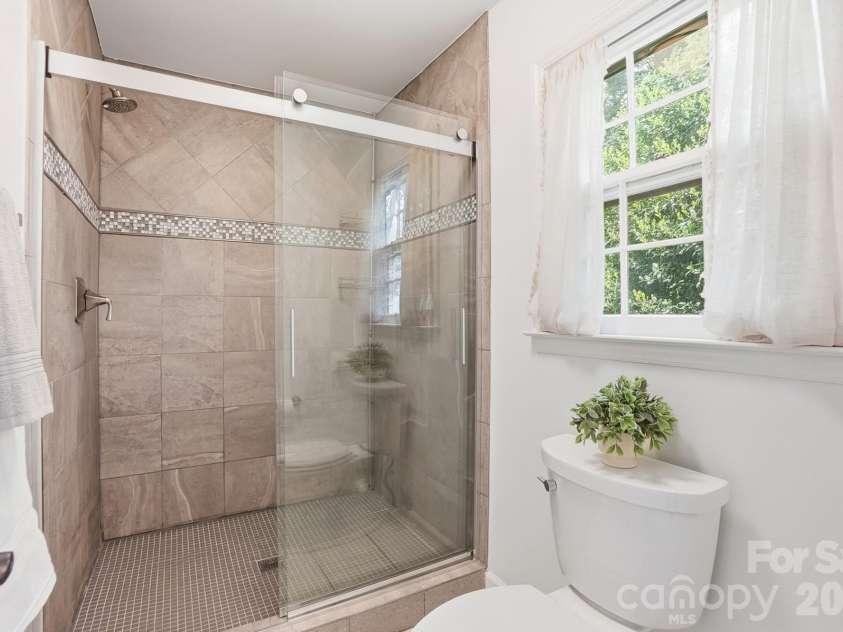 8912 Danson Drive, Charlotte, NC 28277.  MLS# CAR4364378, YatesRealty ID 9321. 